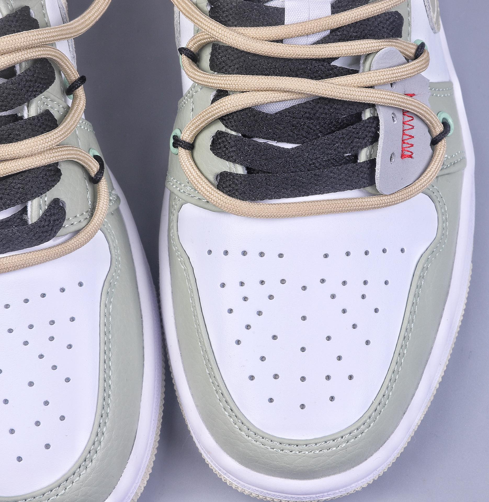 220 Nike Air Jordan1 Low AJ1乔丹一代  FB7168-121