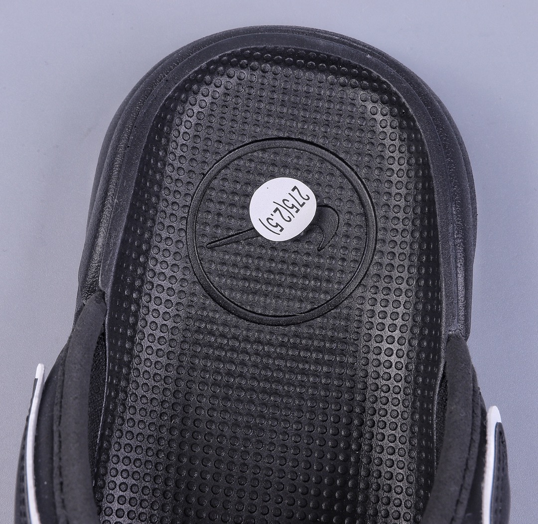 180 Nike AIR MORE Uptempo Slide皮蓬拖鞋 DV2132-001