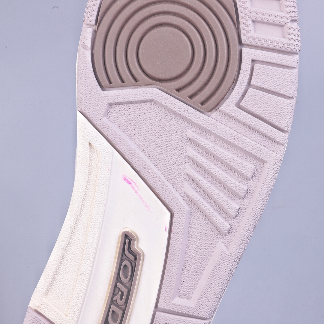 350 W Air Jordan 3 ”Palomino”「摩卡爆裂纹」 鞋身 CT8532-102