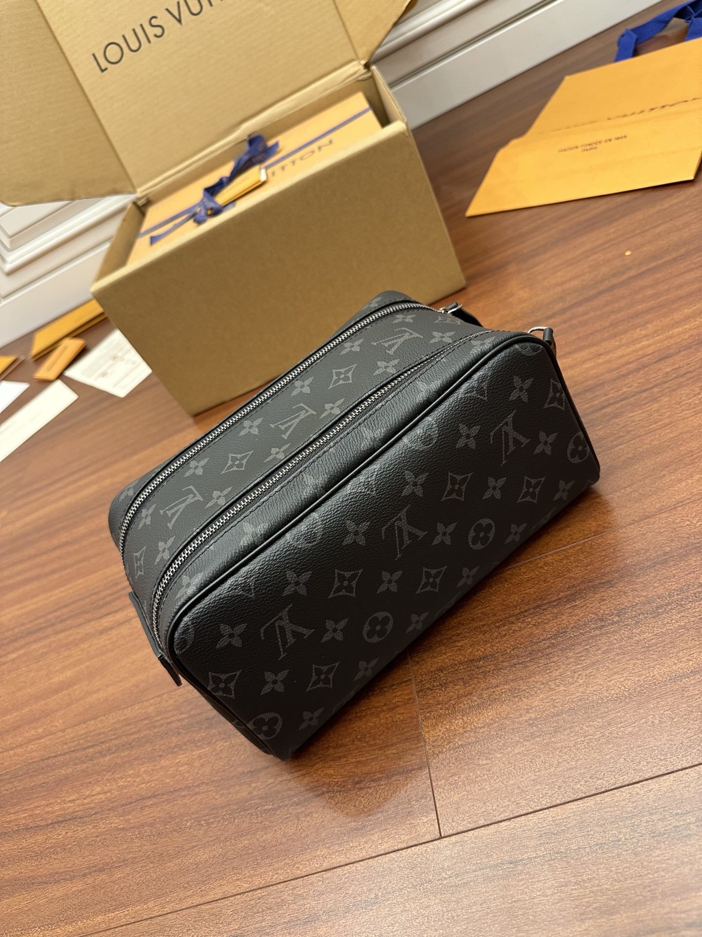 独家首发型号M46354特级加强版品质提升.专柜同步电子芯片内码礼品袋保护纸铜版电子标签合格证皮料是正品