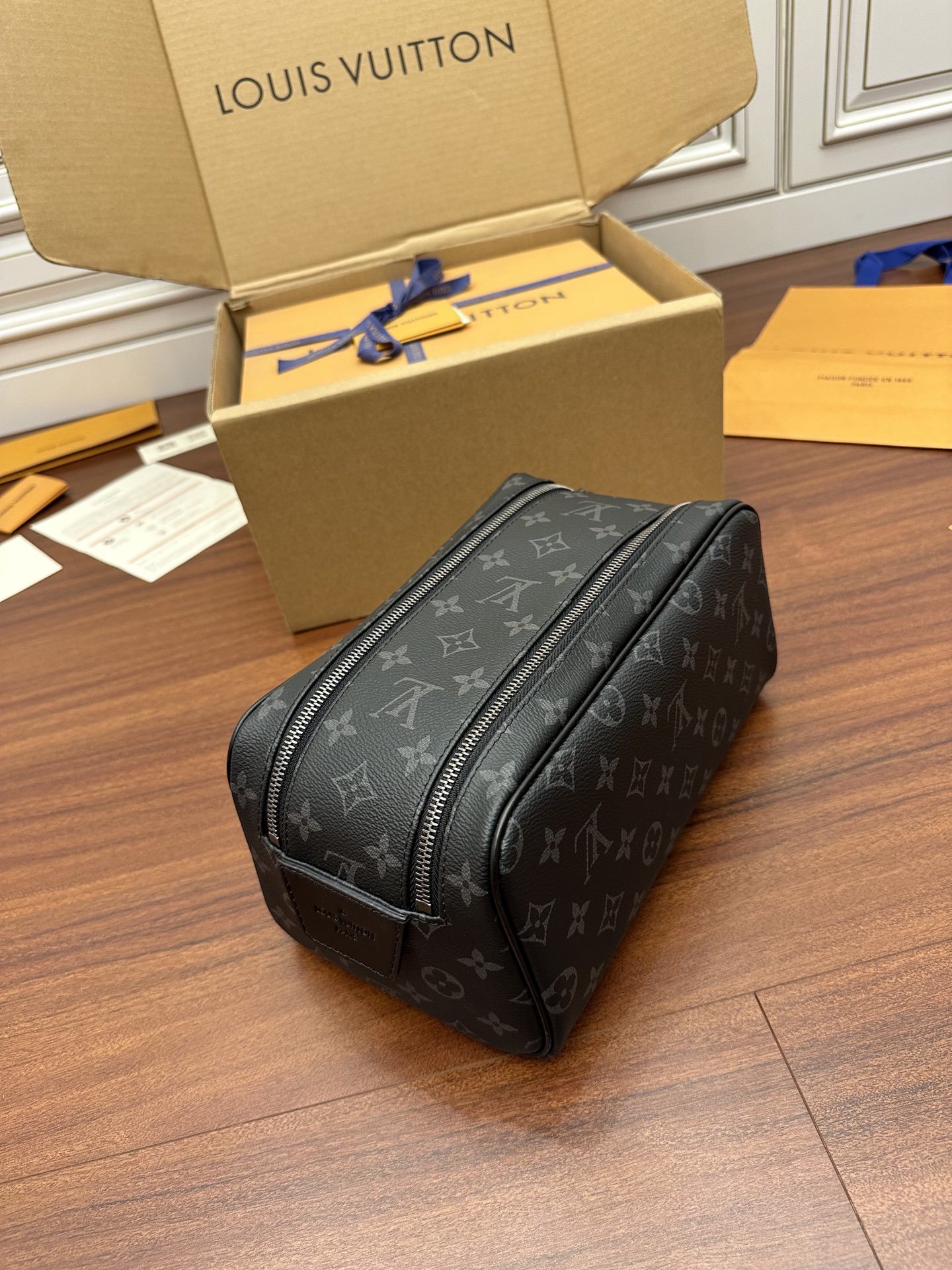 独家首发型号M46354特级加强版品质提升.专柜同步电子芯片内码礼品袋保护纸铜版电子标签合格证皮料是正品