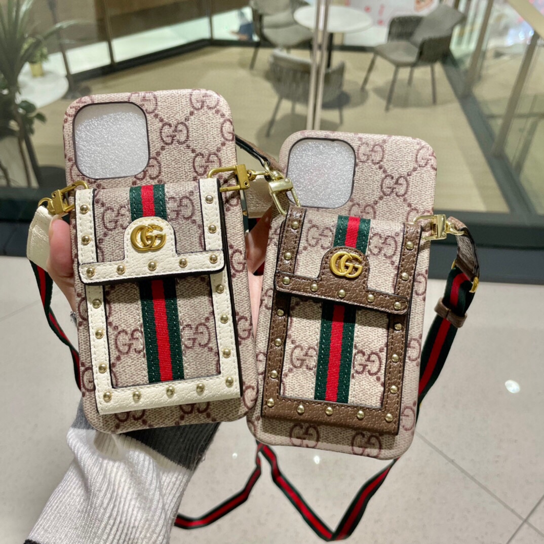 Gucci镜子卡包纯手工打造精致铆钉