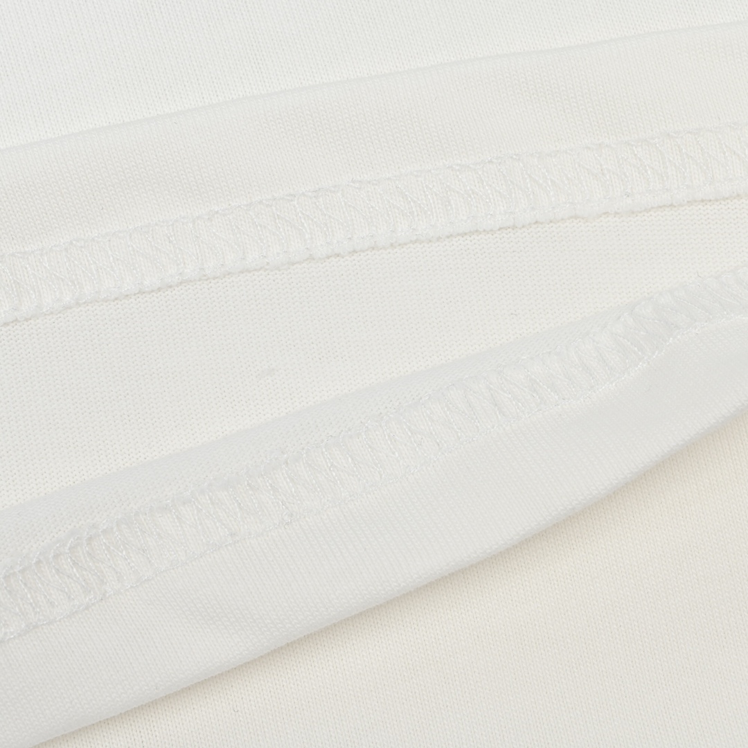 160 BURBERRY/巴宝莉BBR经典TB限定胸口LOGO短袖