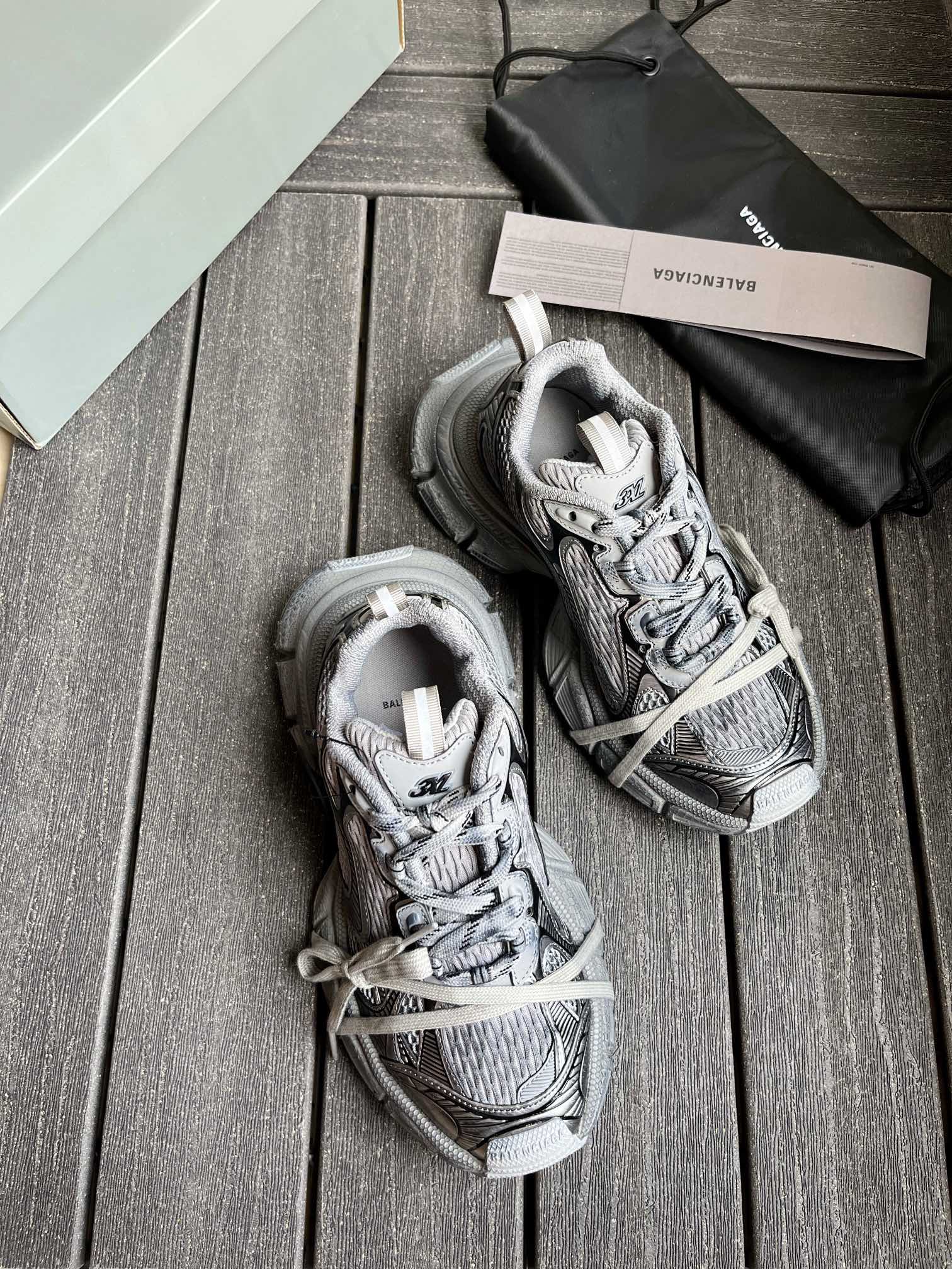 Кроссовки Balenciaga Phantom