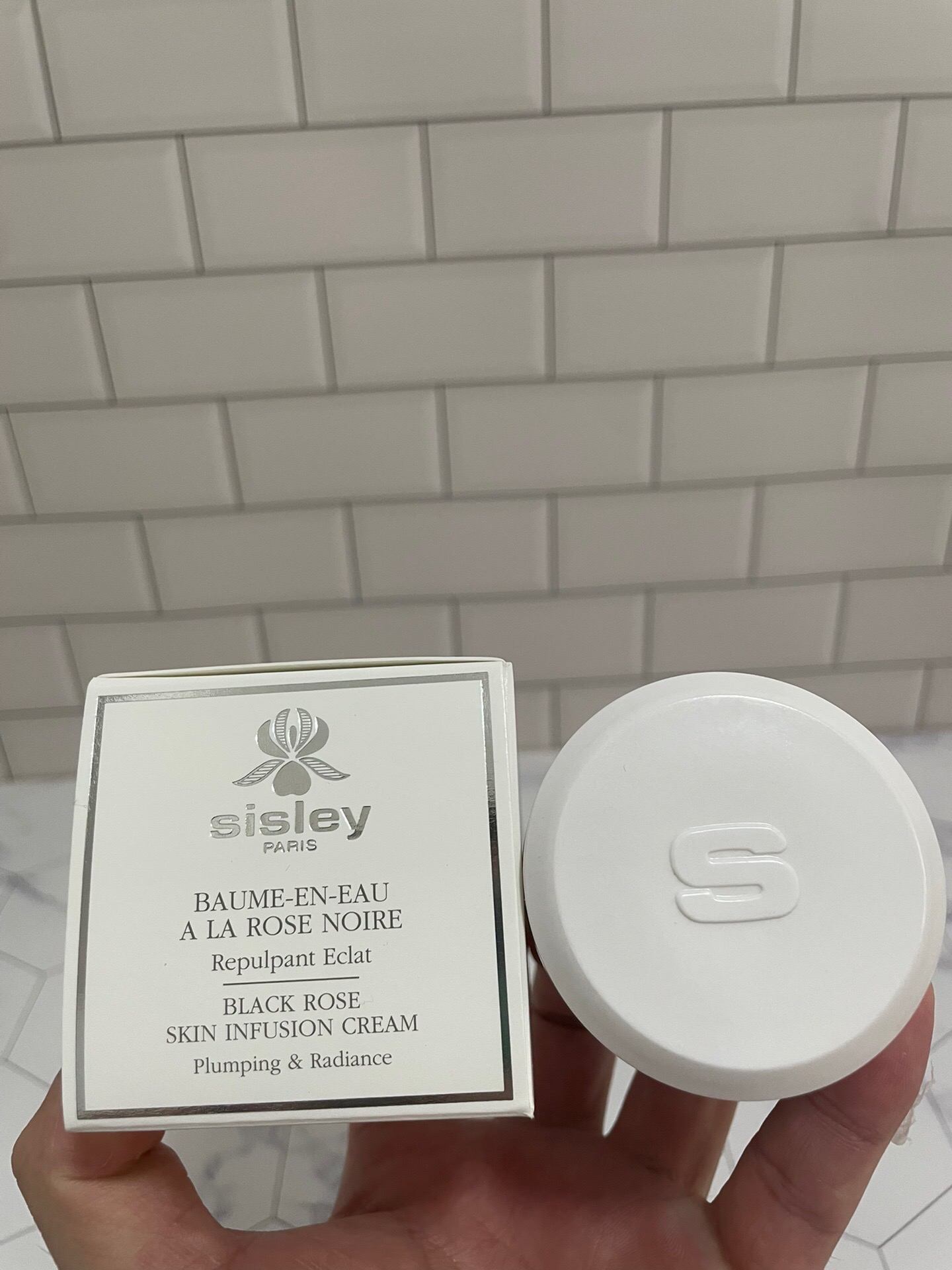 Sisley Black Rose Skin Infusion Cream - Plumping & Radiance, 50ml 4 i1682062840 8742 2