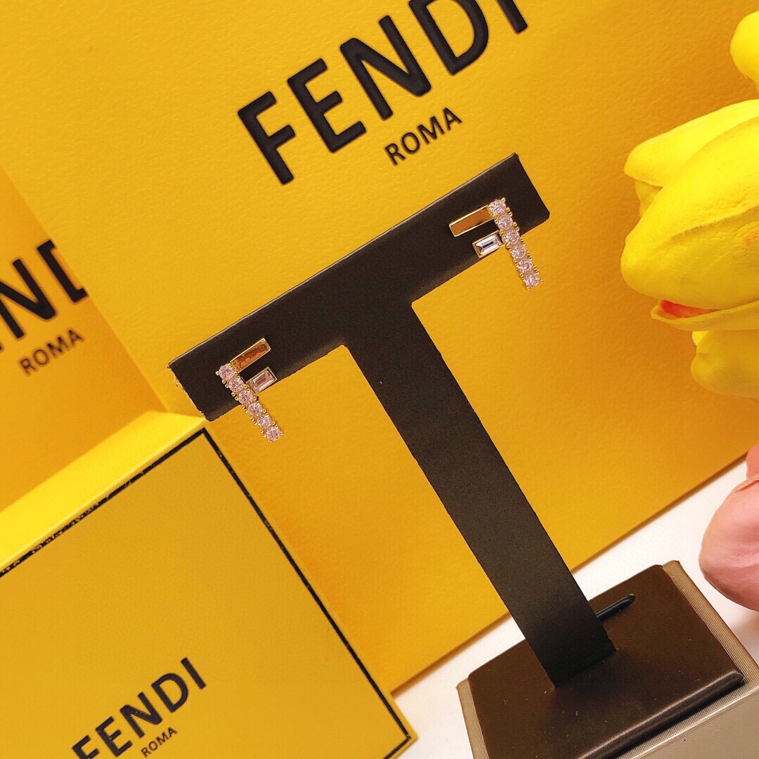 p225-FDD0004 Freddy F’s ear nailing mini-dry - 图片 6