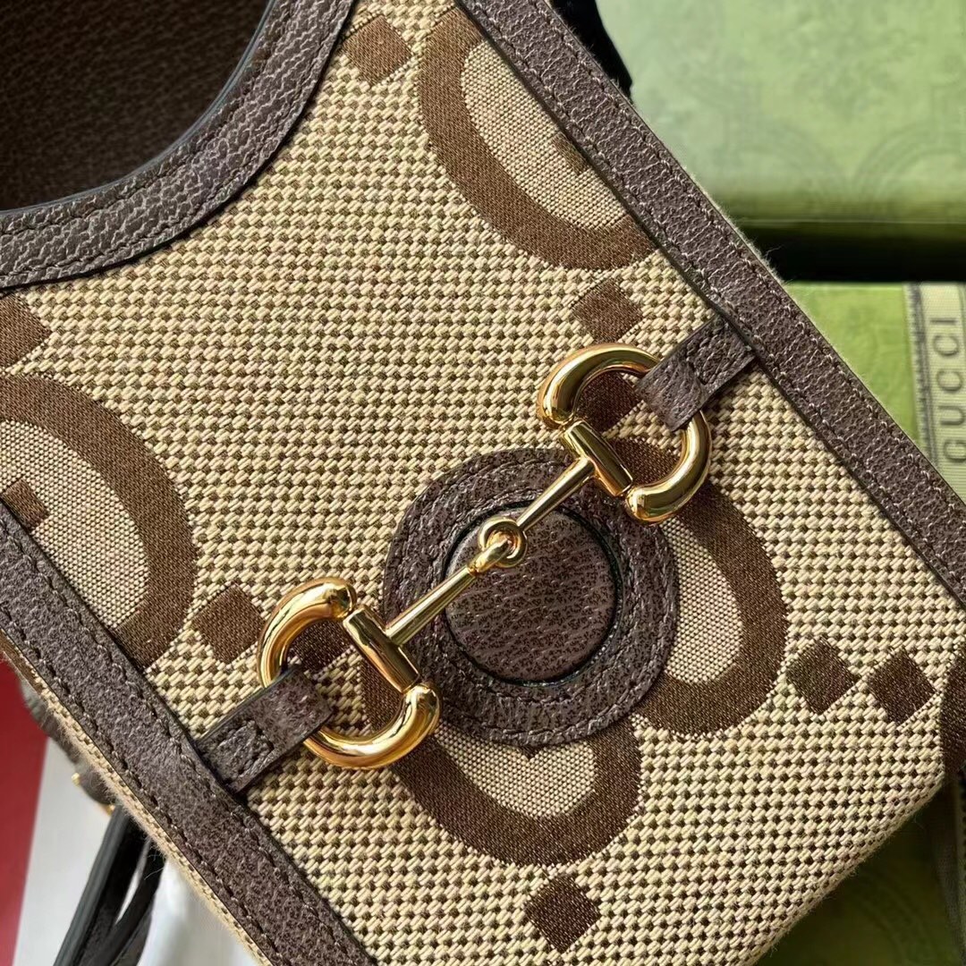 Gucci Bag Collection crafted with premium materials and signature design 4