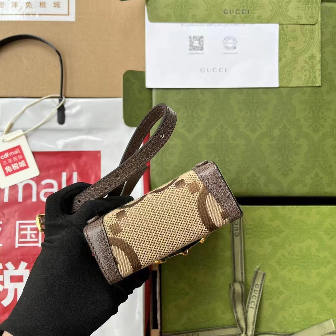 Gucci Bag Collection crafted with premium materials and signature design 2