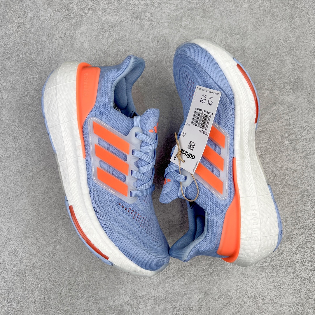 图片[3]-零售💰270 ＃YG纯原 AD Ultra Boost Light UB2023系列低帮袜套式针织透气缓震休闲运动慢跑鞋 HQ6347 德国进口巴斯夫大底 全套原纸板楦头开发 原厂特供飞织面配套加持 确保原汁原味 完美呈现版型 一比一还原zp踩屎脚感 原档案底模数据 正确多层组合大底 辰元原厂针织代工 细节还原度极高 独家外贸特供开发至48.5 历经10年不断创新以科技重塑跑步推出全新超轻新科技跑鞋 力求为跑步添活力 搭载LIGHT BOOST中底的新鲜演绎 无论节奏快慢、距离长短 伴你活力畅跑 延续了该系列的设计语言 采用分区编织鞋面 鞋头处网眼孔洞更大 提升透气性 一体式鞋舌 避免运动中出现偏移 实现鞋脚一体性 鞋侧 TPU 材质 有效提供支撑性 镂空的设计 同时减轻整体重量 最明显的则是中底部分 不仅是厚度夸张 大家最熟悉的 Boost 材质终于迎来升级 减重 30% 带来更轻量化的上脚感受  SIZE：36 36.5 37 38 38.5 39 40 编码：by2936070-运动鞋