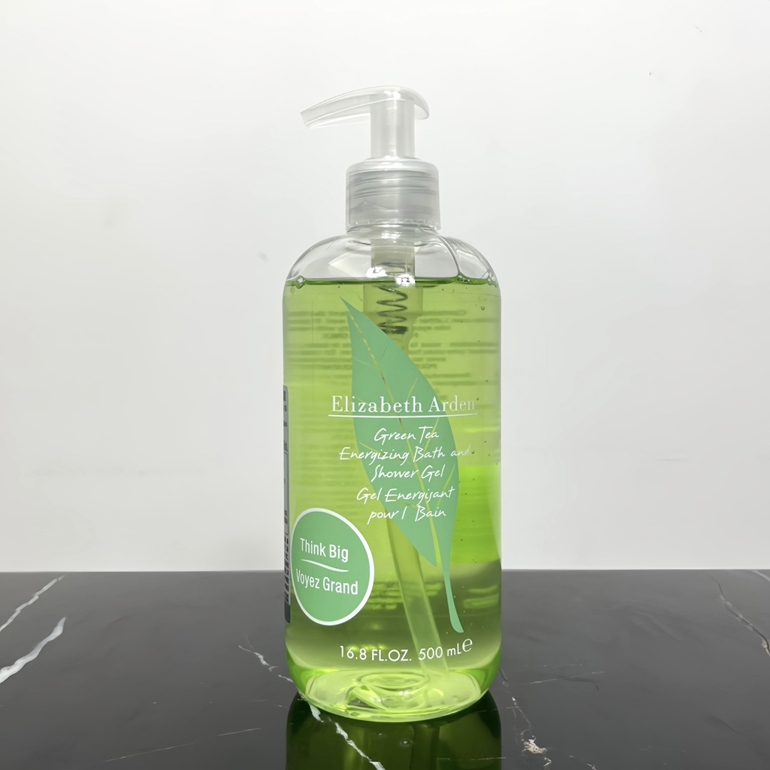 Gel de baño de té verde de Elizabeth Arden 500ml! El aroma de té suave y elegante, el aroma de té verde está soldado en…