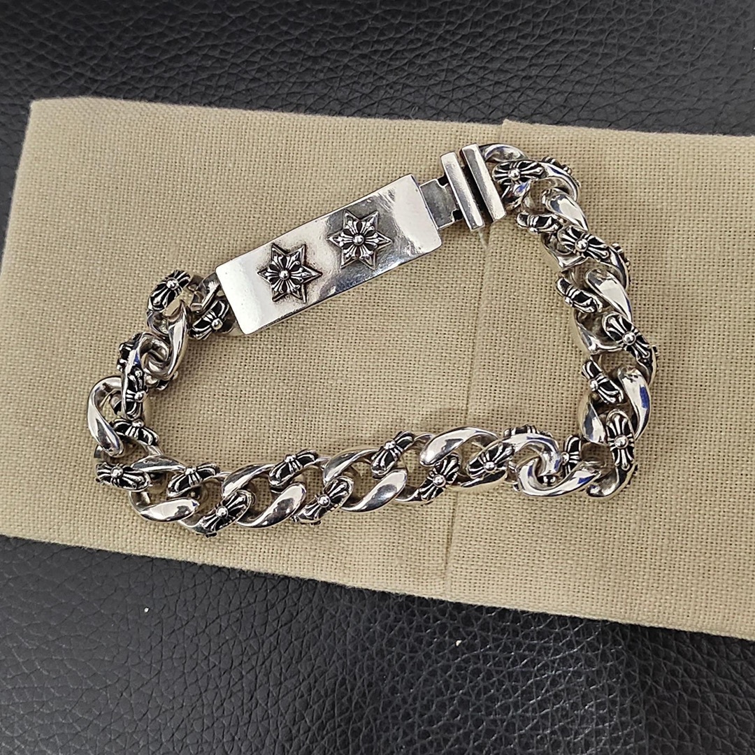 NO:108905,Today's recommendation Croxinmangxing half flower bracelet, length and size 20cm, fine workmanship, perfect reproduction, jewelry fine, chrome hearts, bracelet19860909今日推荐 克罗心芒星半花手链 长度尺寸20cm 做工精细 完美复刻,饰品精品,chrome hearts,bracelet,Jewelry