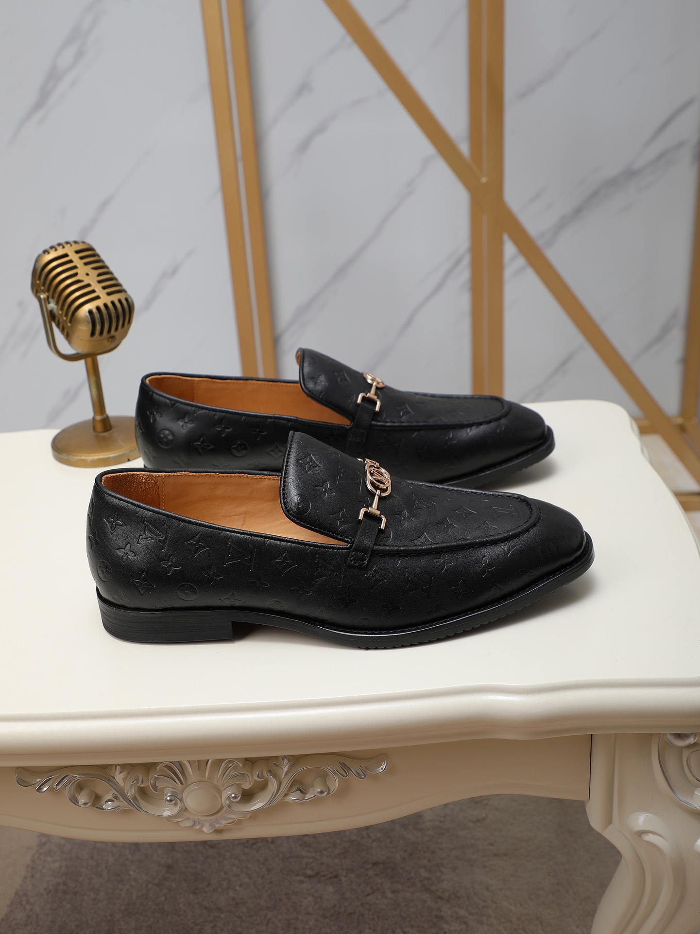 Louis Vuitton Shoes Plain Toe Men Cowhide Rubber Sheepskin Fashion Casual