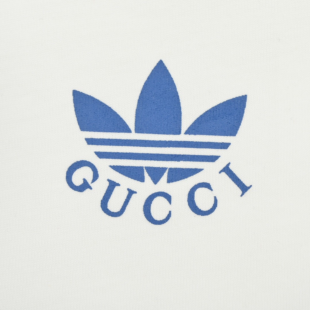 Adidas x gucci 联名 针织棉T恤 融汇两个品牌丰富且历史悠久的典藏元素