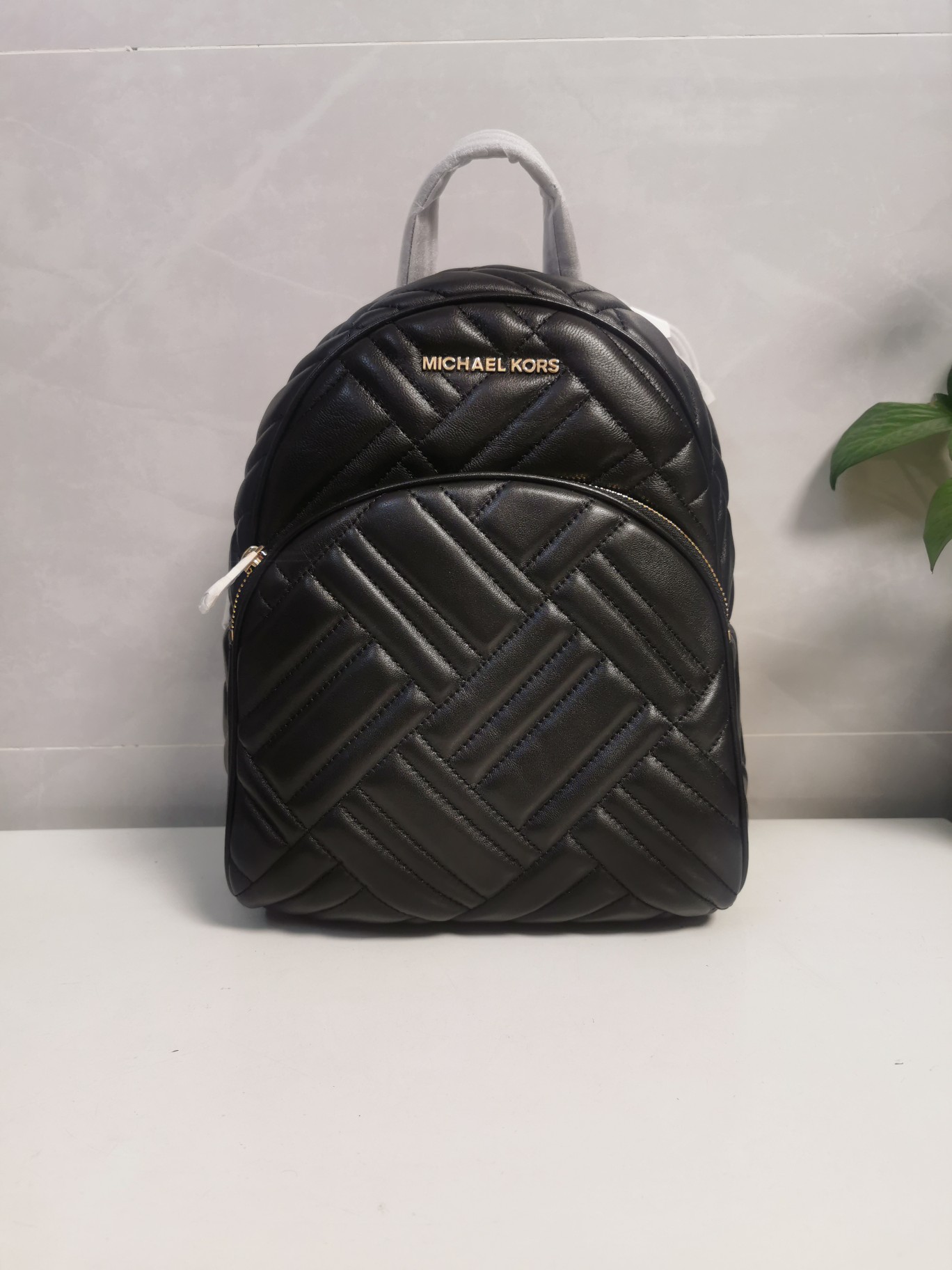 Michael Kors MK羊皮系列双肩背包 羊皮长方条格大小不同拼 内里前后都有插袋和拉链暗袋 实用又
