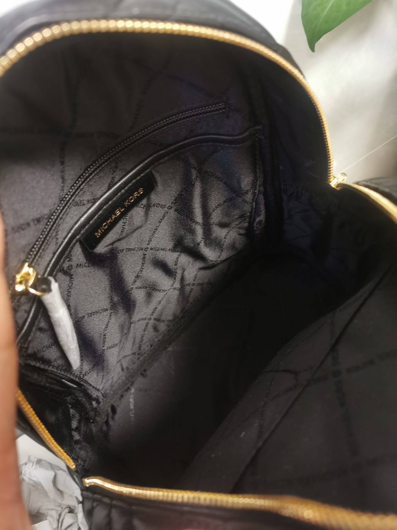 Michael Kors MK羊皮系列双肩背包 羊皮长方条格大小不同拼 内里前后都有插袋和拉链暗袋 实用又