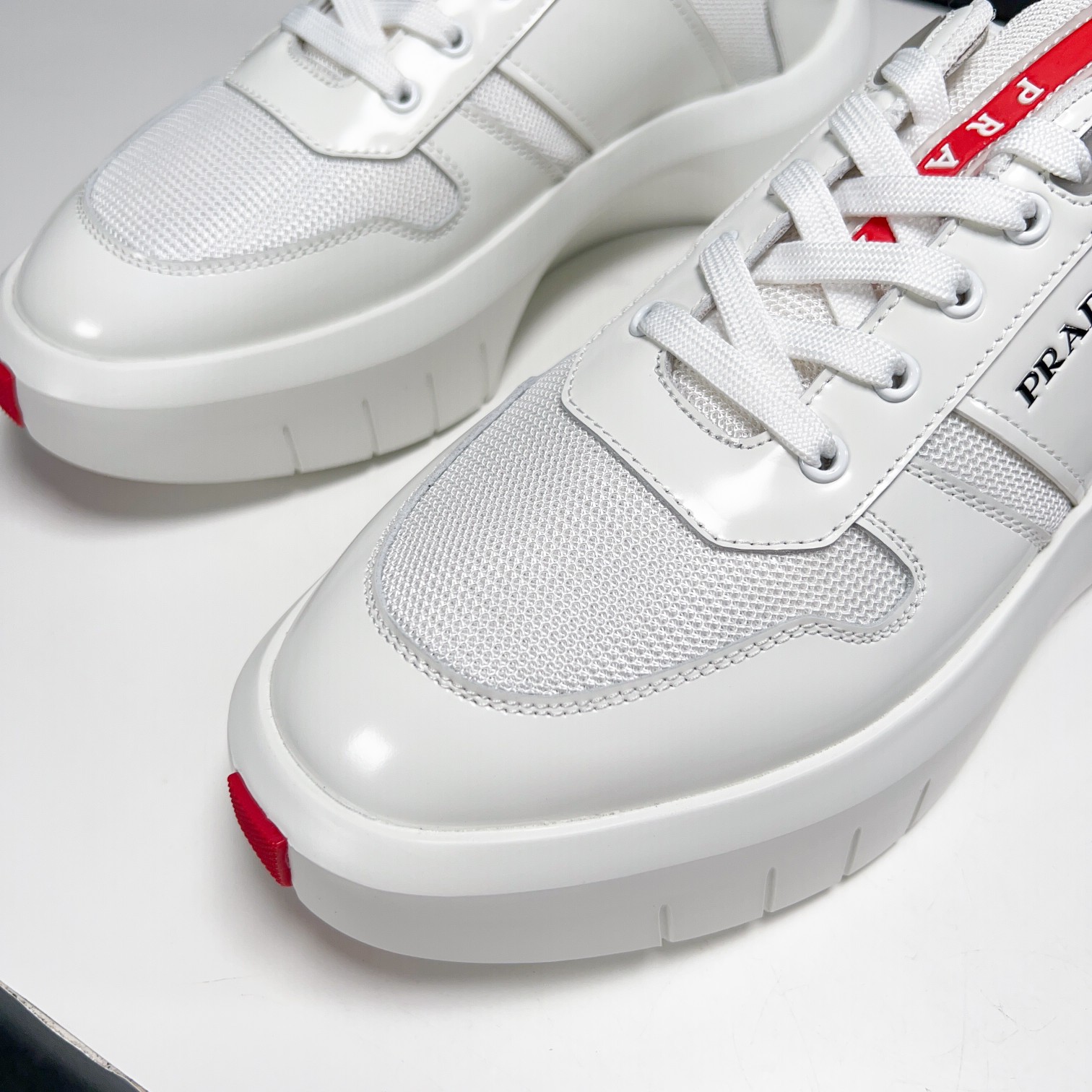 Prada Style Green Leather Men's Shoes style reference detail image 3 from source 781923
