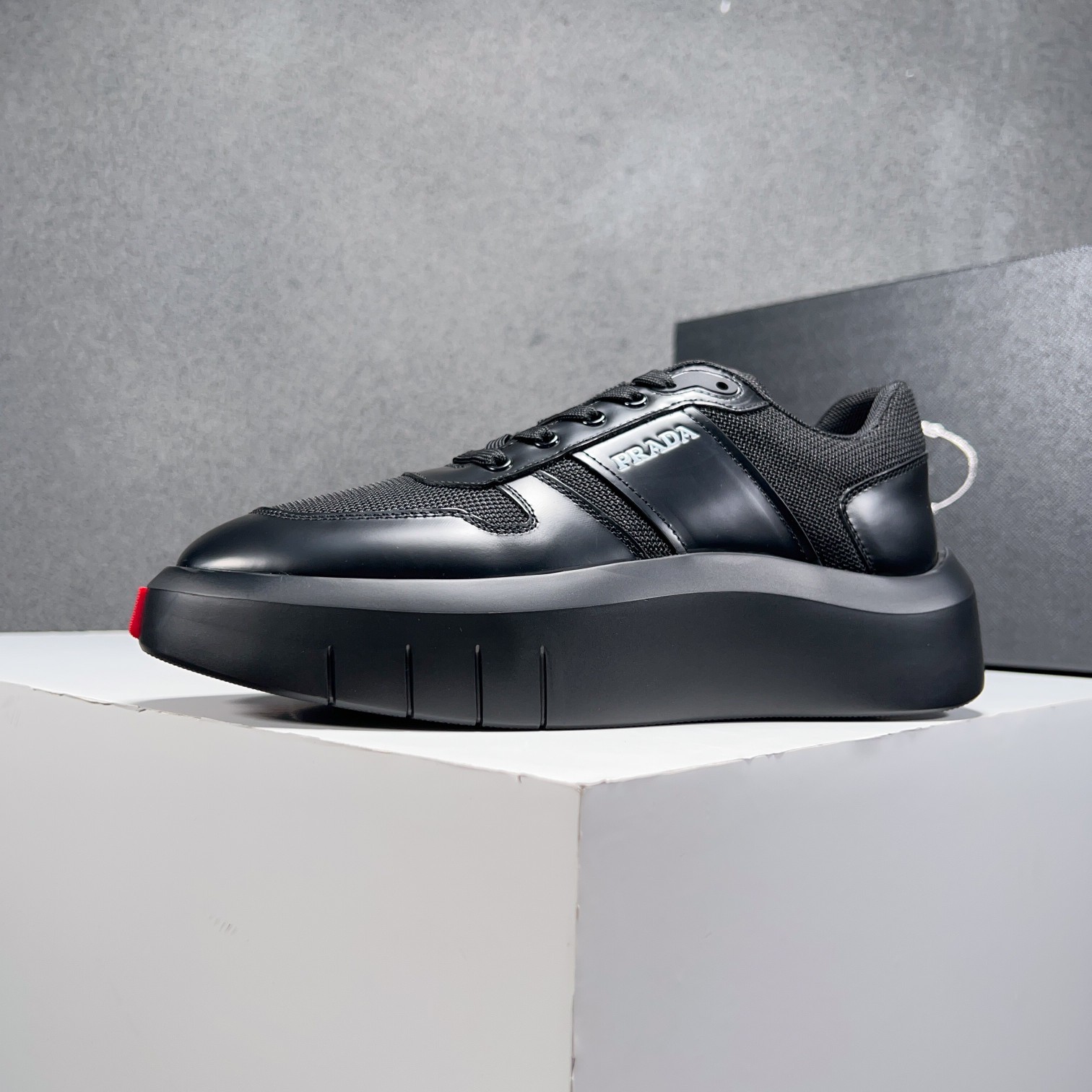 Prada Style Green Leather Men's Shoes style reference detail image 3 from source 781922