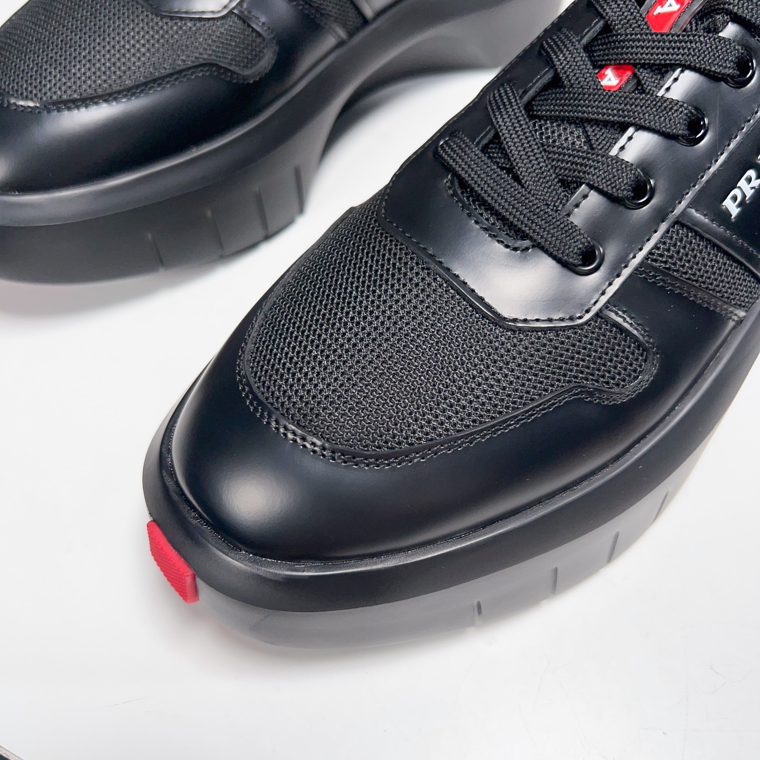 Prada Style Green Leather Men's Shoes style reference detail image 4 from source 781922
