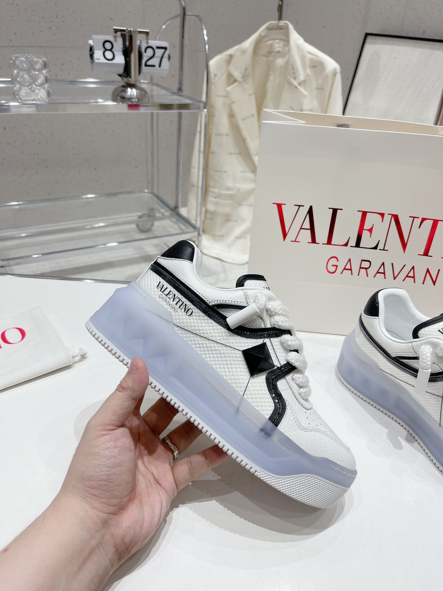 最新两色！最高版本VALENTINO