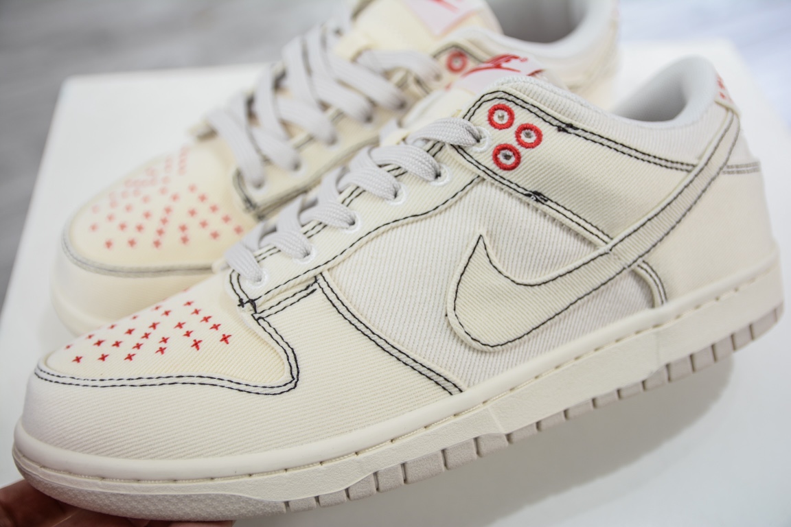 Nike SB Dunk Low ”Light Orewood Brown” dunk series low-top casual sports skateboard shoes ”canvas off-white red cross stitch” DV0834-100