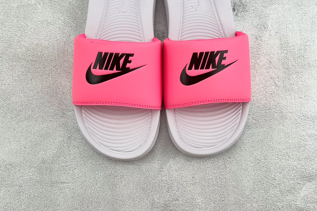 70 平台订单 Nike Victori One Slide CN9677-102