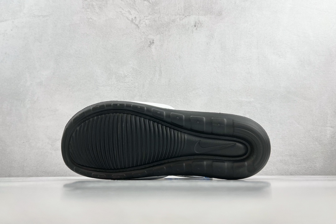 70 平台订单 Nike Victori One Slide 黑白 CN9675-005