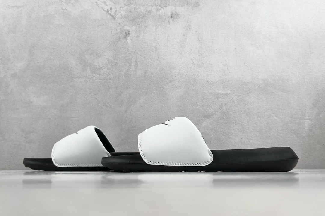70 平台订单 Nike Victori One Slide 黑白 CN9675-005