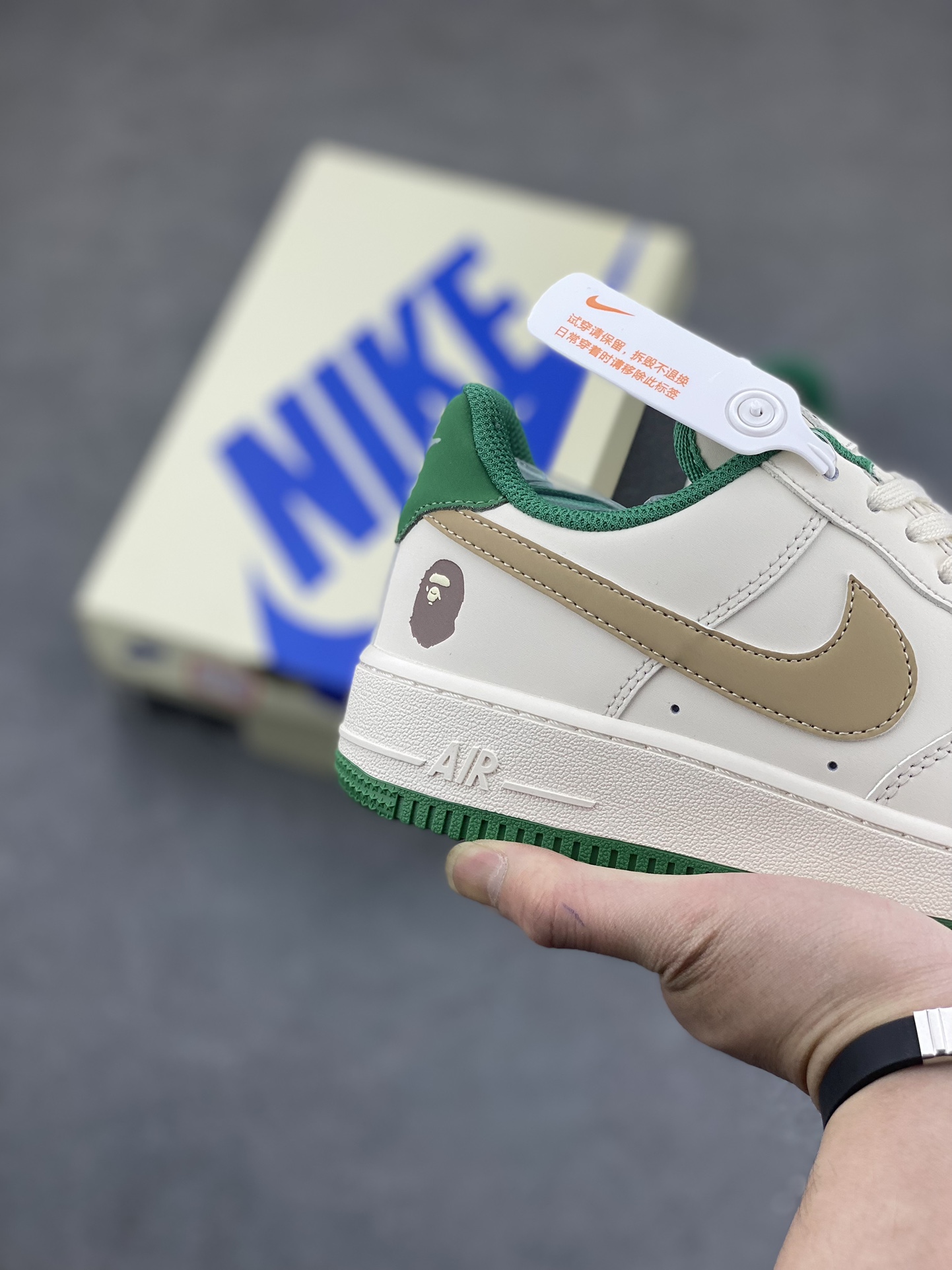 Nike Air Force 1 '07 Low BAPE Collab White Green Limited Edition Shoes 6 i1682104413 2094 4