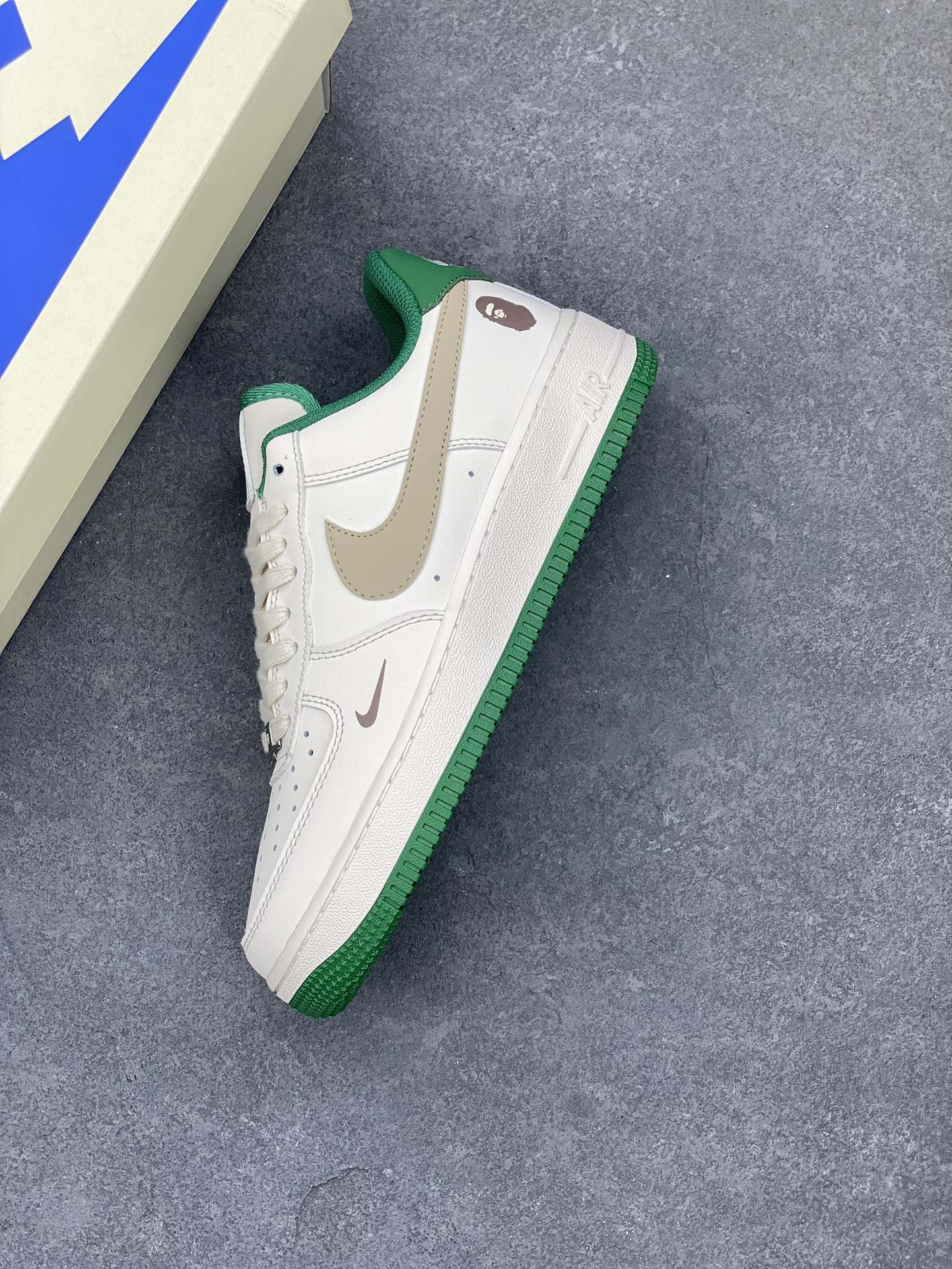 Nike Air Force 1 '07 Low BAPE Collab White Green Limited Edition Shoes 8 i1682104413 8444 6