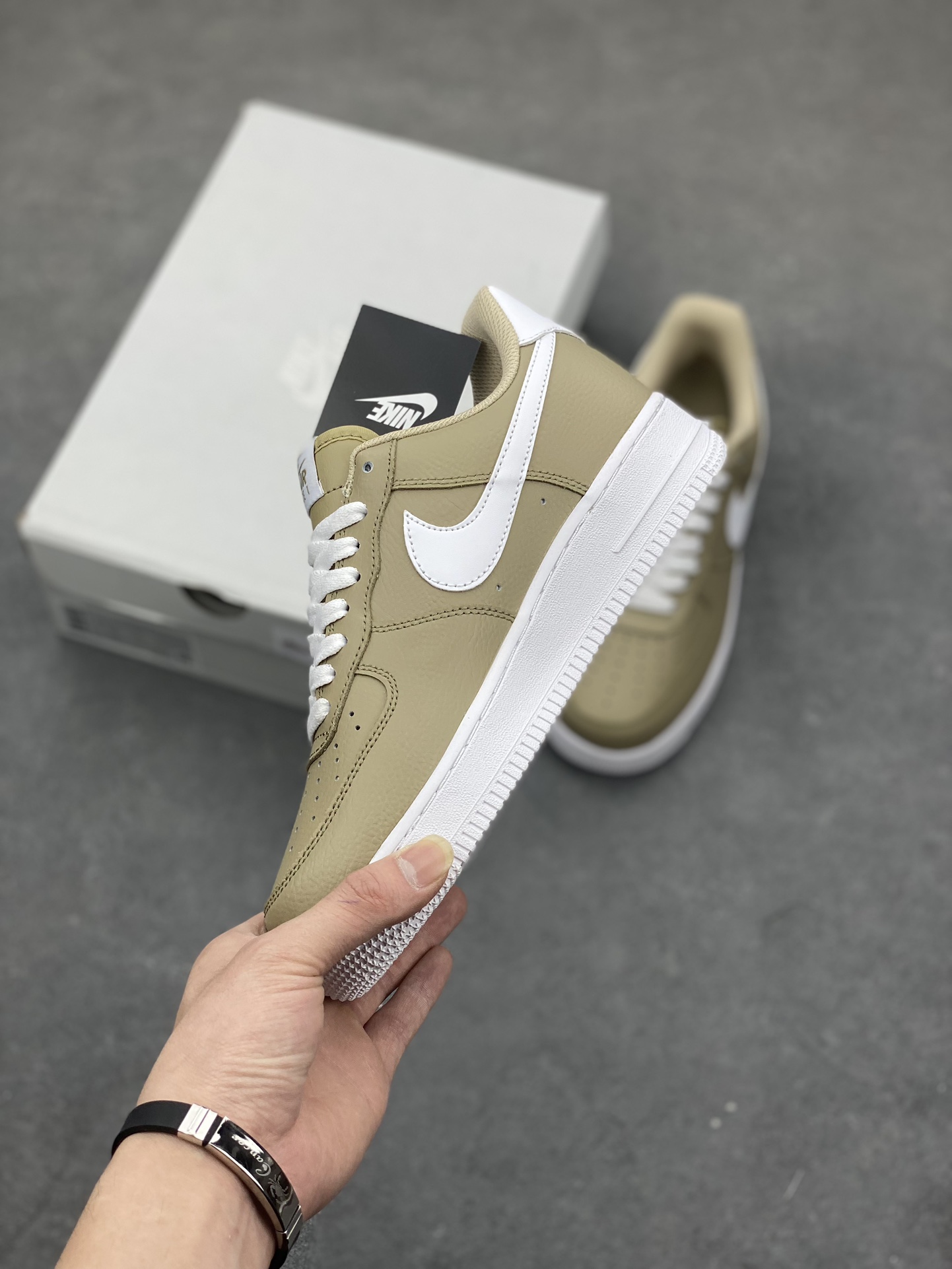 Nike Air Force 1 Low Casual Sneakers - Versatile Style & Comfort 4 i1682106608 8396 2