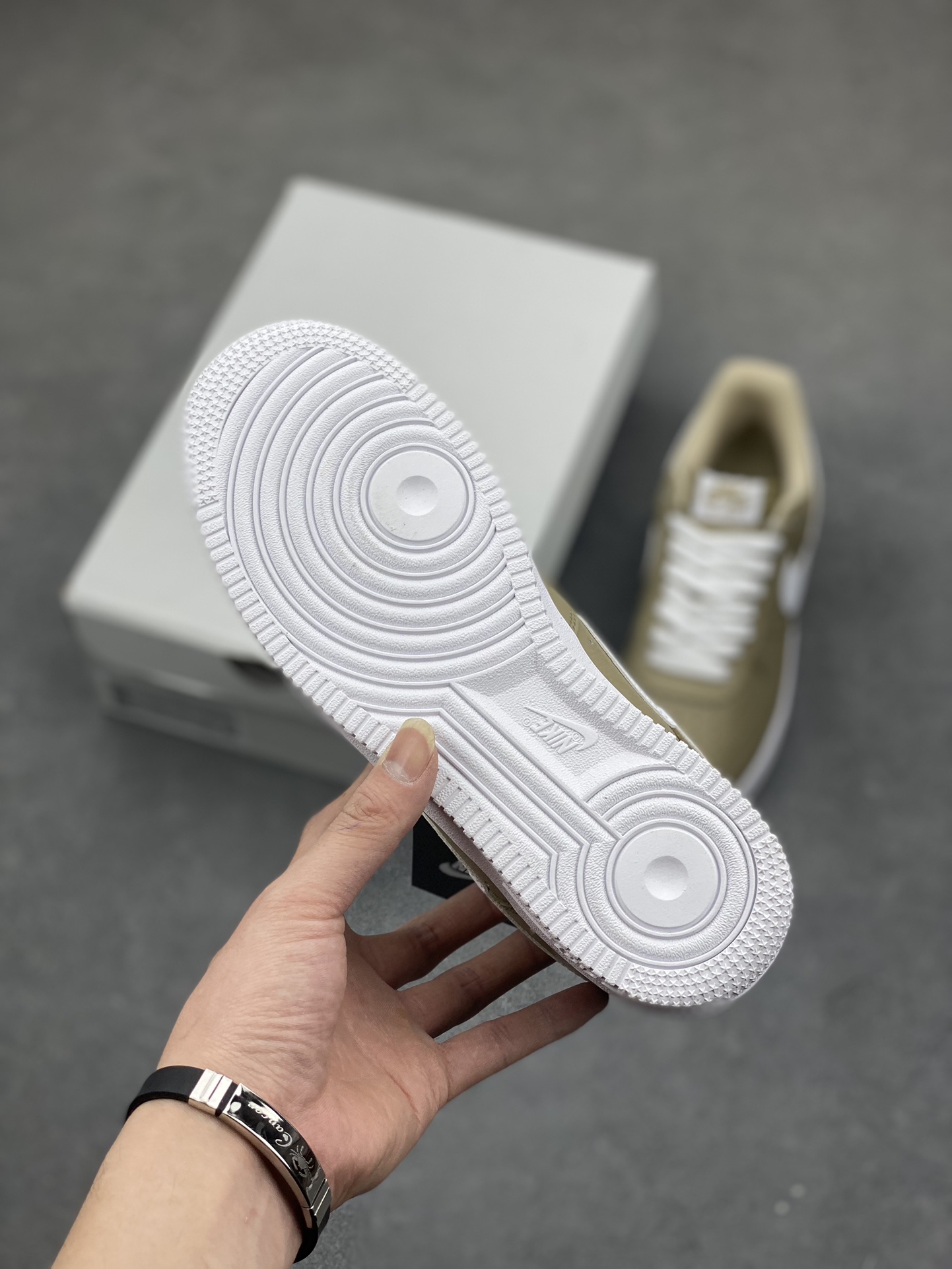 Nike Air Force 1 Low Casual Sneakers - Versatile Style & Comfort 7 i1682106608 9301 5