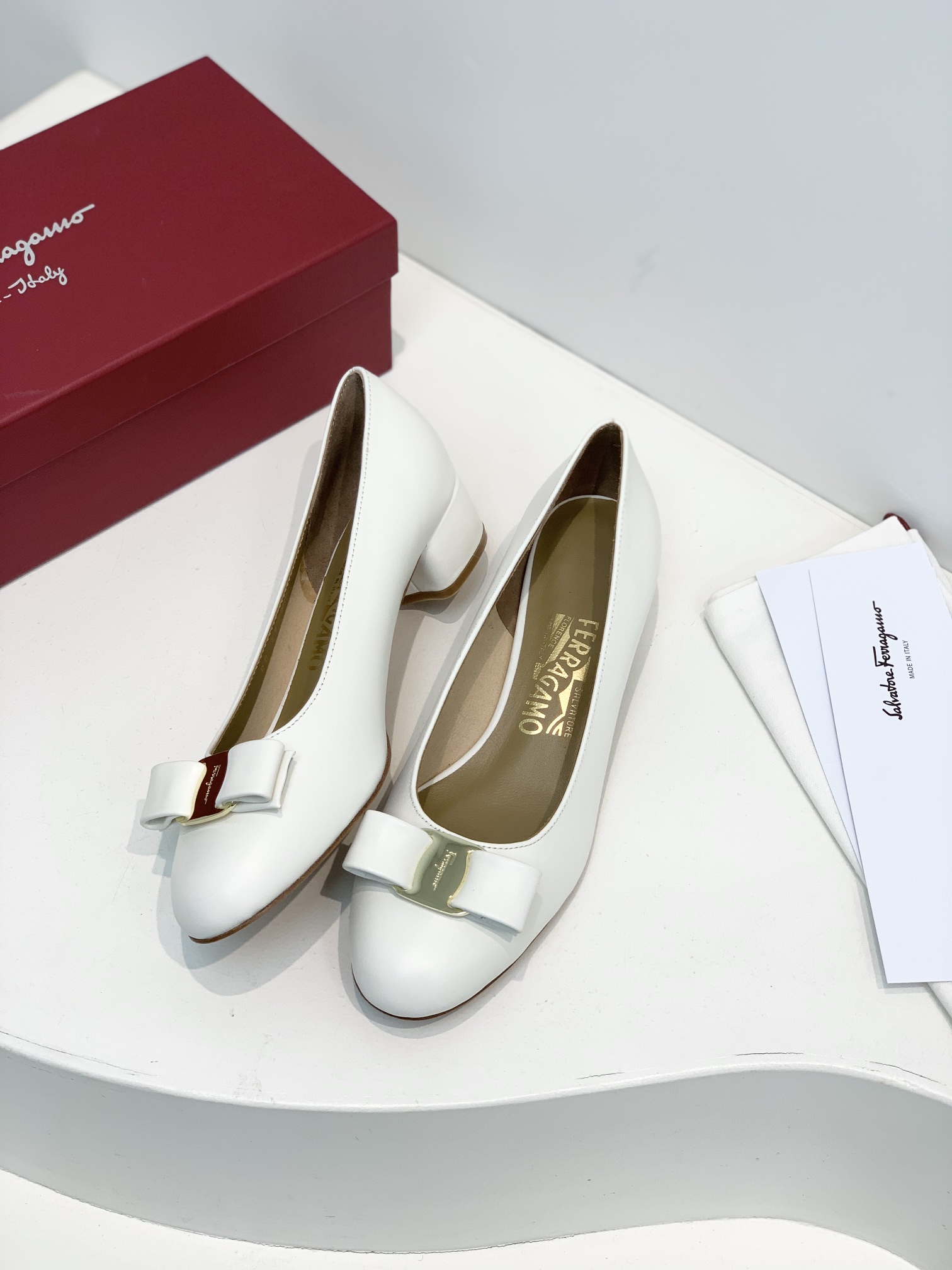 [Ferragamo Women