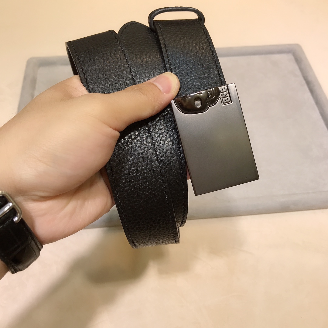 Stylish Unisex Alexander McQueen Belt Purchased for Network, 3.5CM Size. - 图片 3