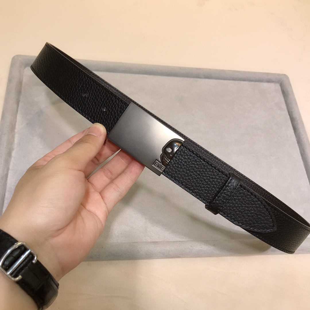 Stylish Unisex Alexander McQueen Belt Purchased for Network, 3.5CM Size. - 图片 4