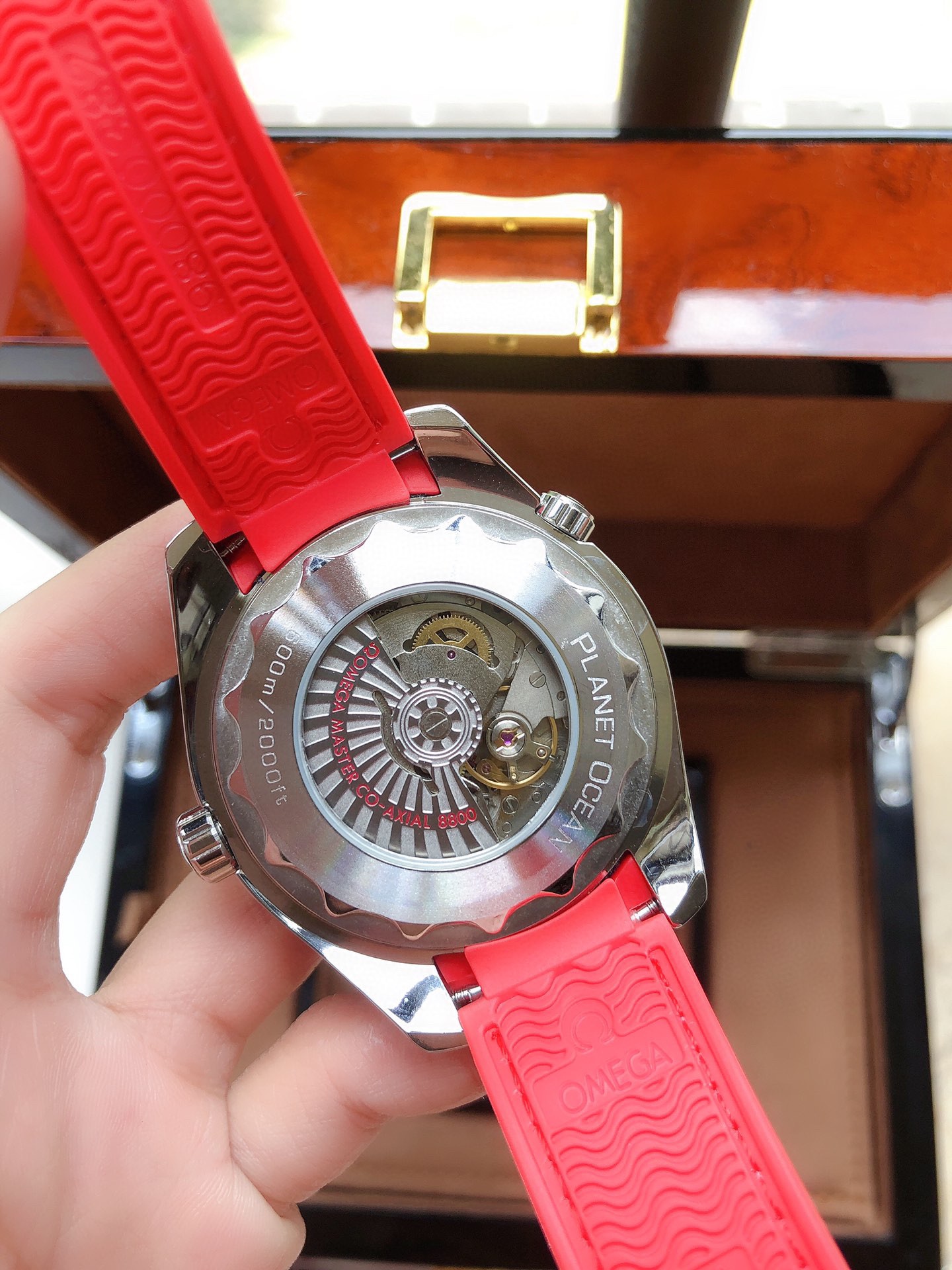 OMEGA欧米茄 海洋600米自動機械 男性腕時計 43.5mm