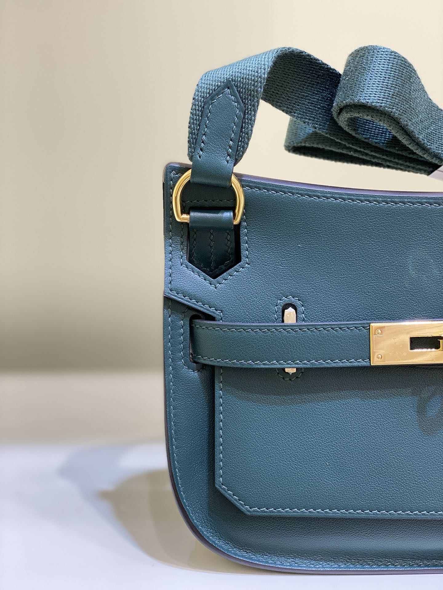 Mini Jypsiere Crossbody Bag,Adjustable Strap, Stylish and Functional design 3 i1682143081 3874 4