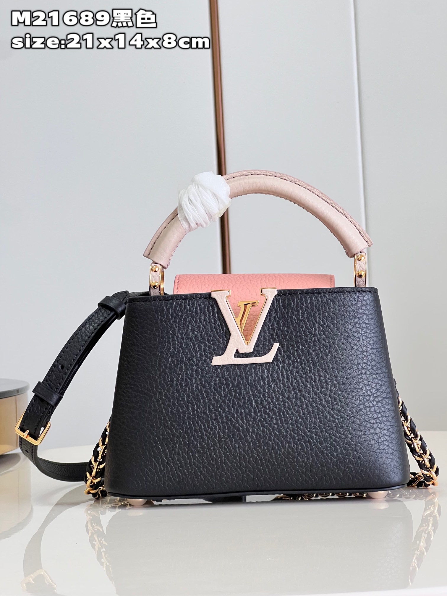 Wholesale China
 Louis Vuitton LV Capucines New
 Bags Handbags Black Taurillon Mini M21689