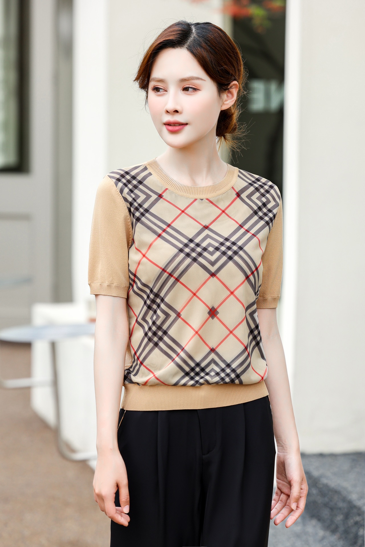 Elegant Plaid Print Knitted Top - Short Sleeve, Round Neck, Summer Fashion 2 i1682161277 4020 1