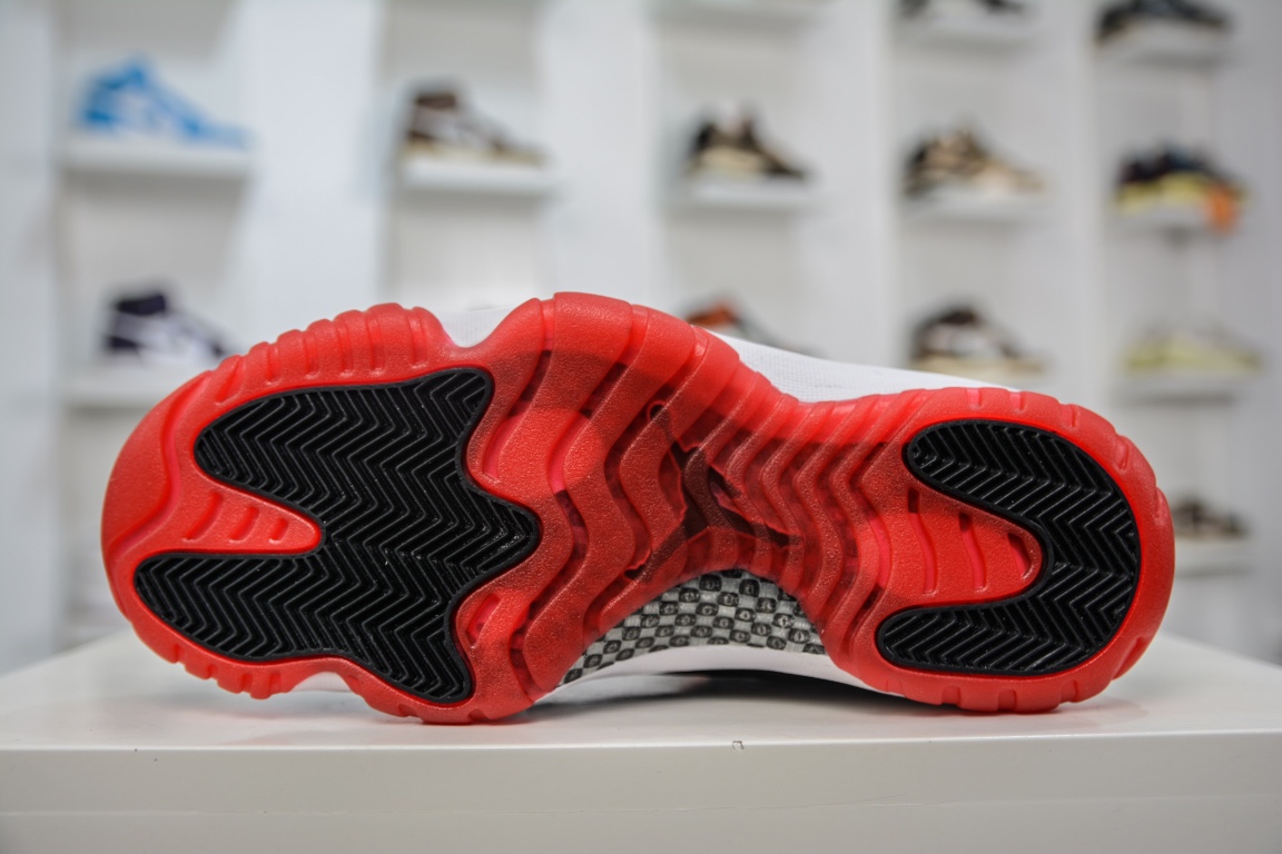270 顶级性价比Air Jordan 11 Retro Low运动文化篮球鞋 528895-012