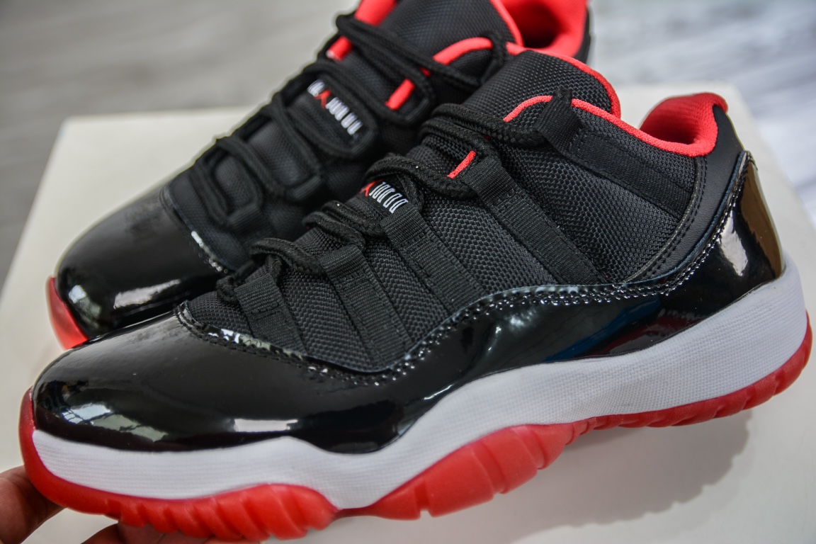 270 顶级性价比Air Jordan 11 Retro Low运动文化篮球鞋 528895-012