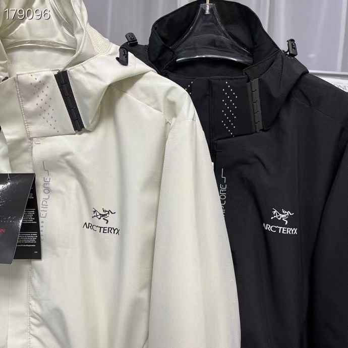 Arc’teryx Original Bird Gore-Tex Waterproof Soft-Shell Suit: Elegant, Functional, Luxurious. - 图片 4