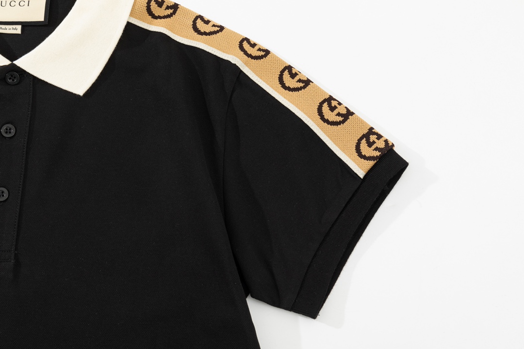 “Gucci Double G-Weave Logo Polo: 1980s-Inspired Custom Comfort” - 图片 4