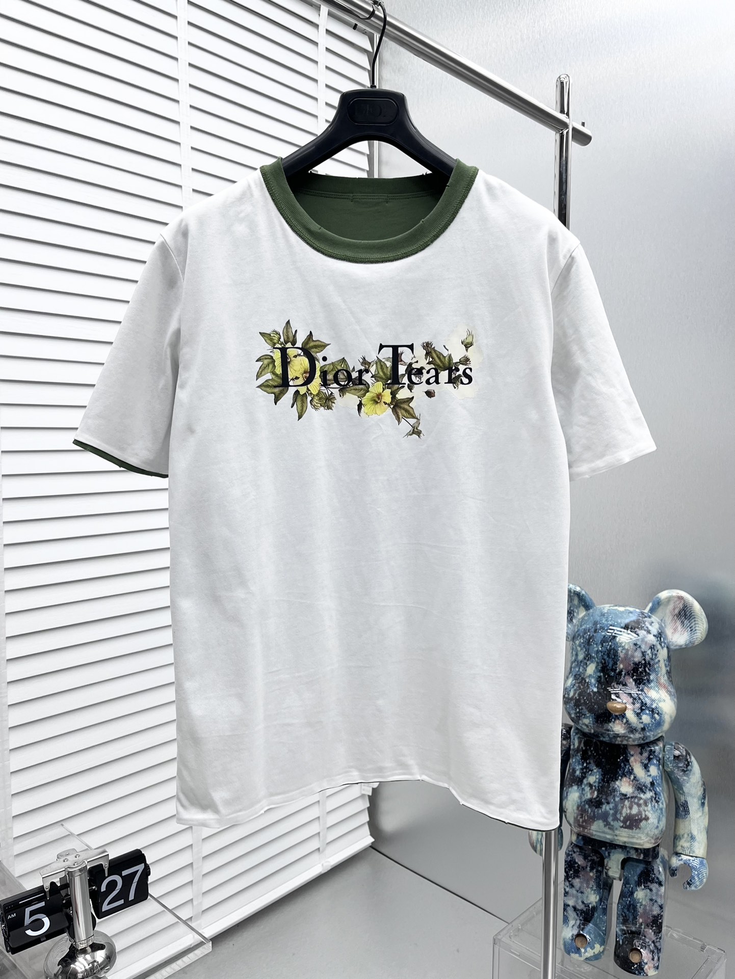 Dior Clothing T-Shirt Black White Embroidery Fall Collection Short Sleeve