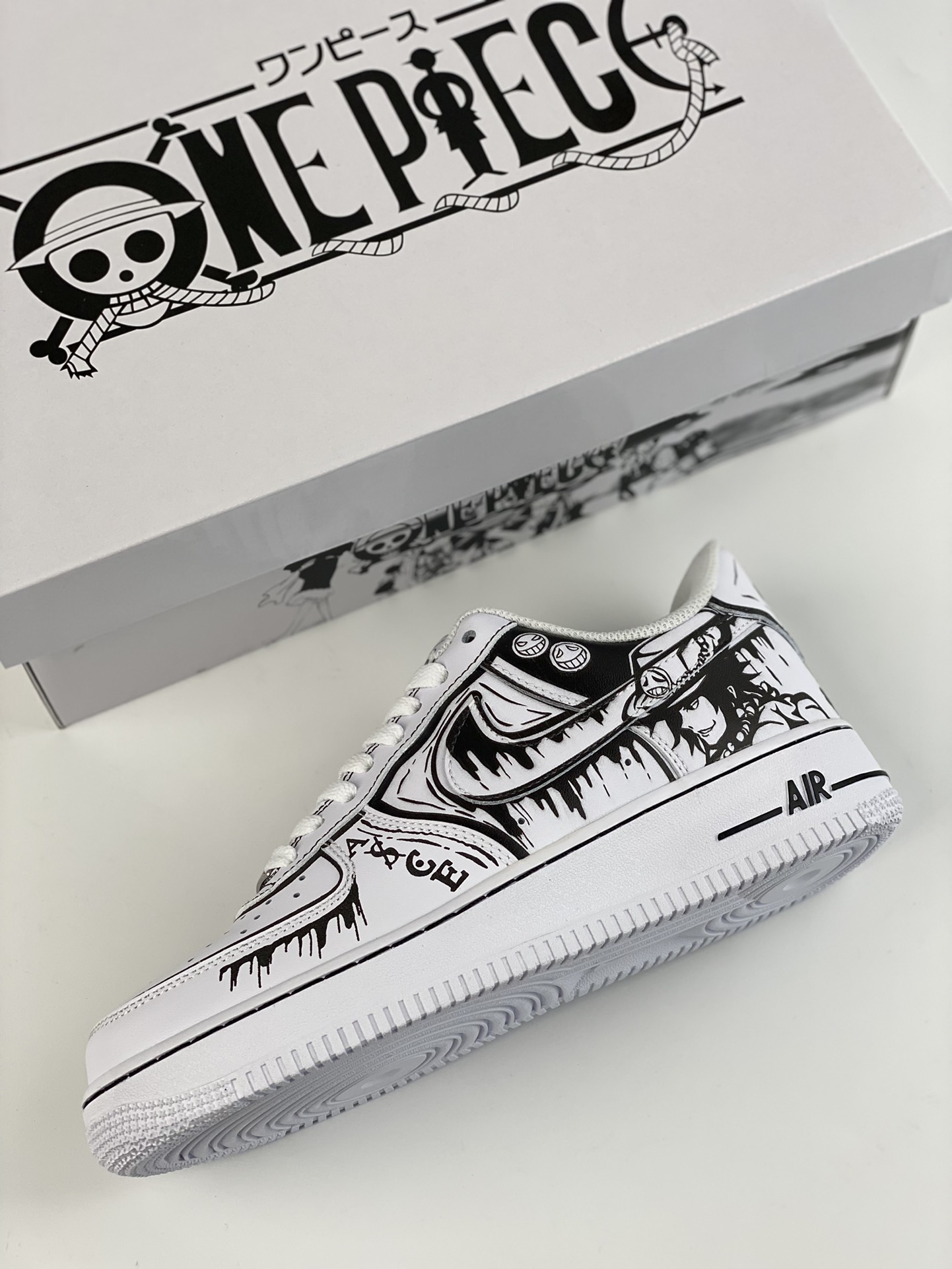 Nike Air Force 1 Low 07 One Piece Comic Graffiti CW2288-301