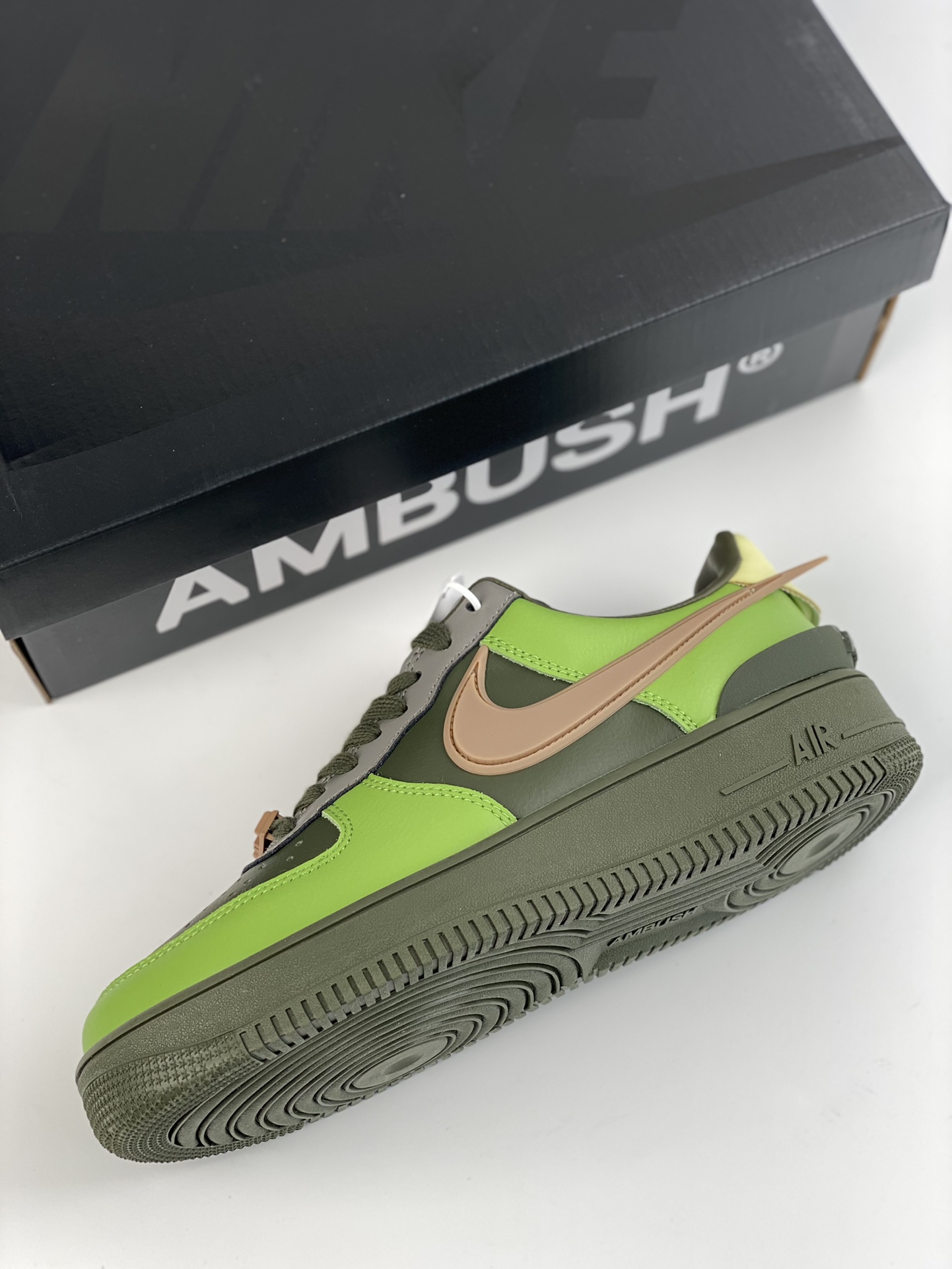 AMBUSH xNike Air Force1 Low is made of leather throughout DV3464-006