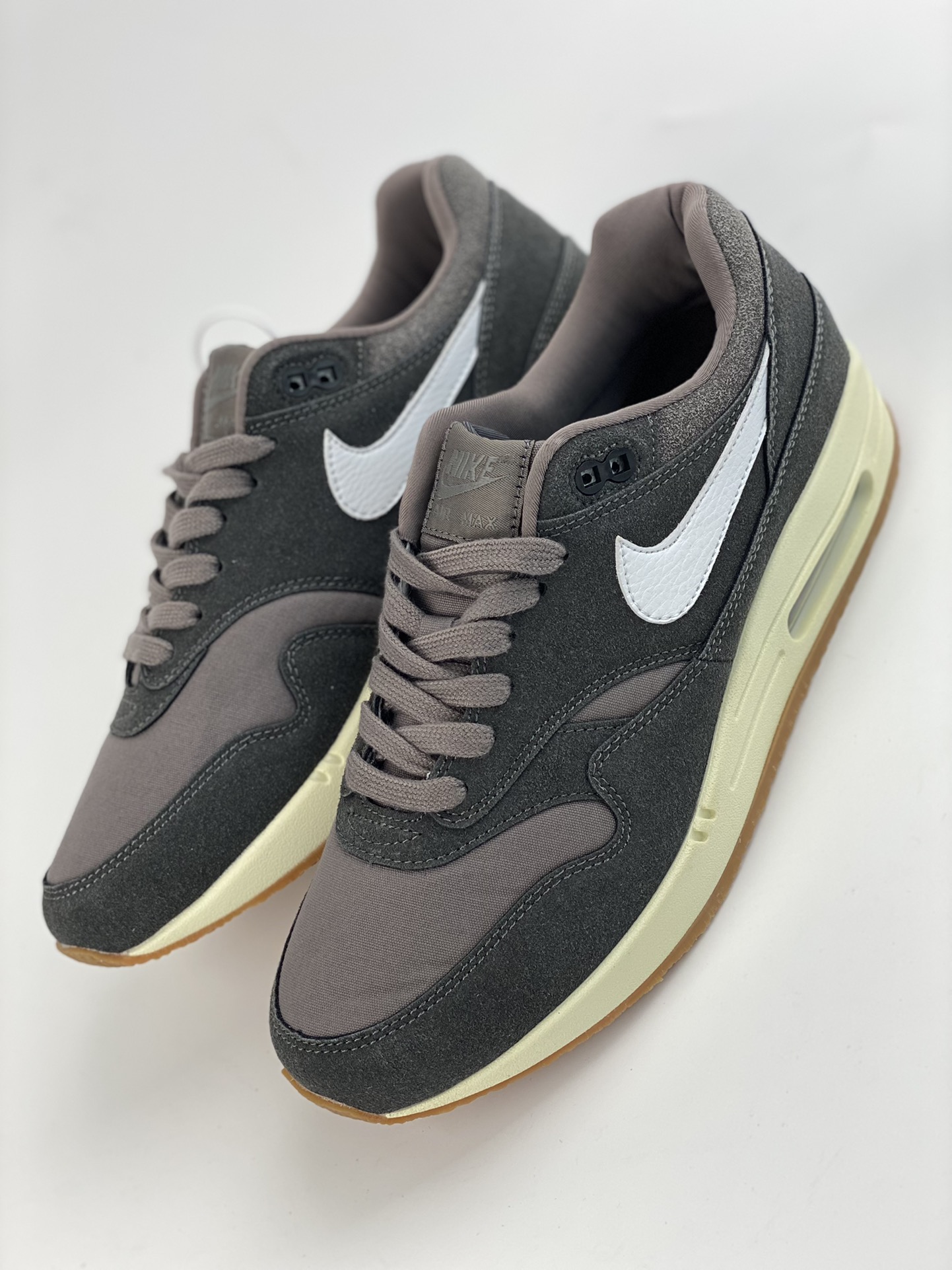 Nike Air Max 1 PRM black, brown and white retro casual running shoes FD5088-001