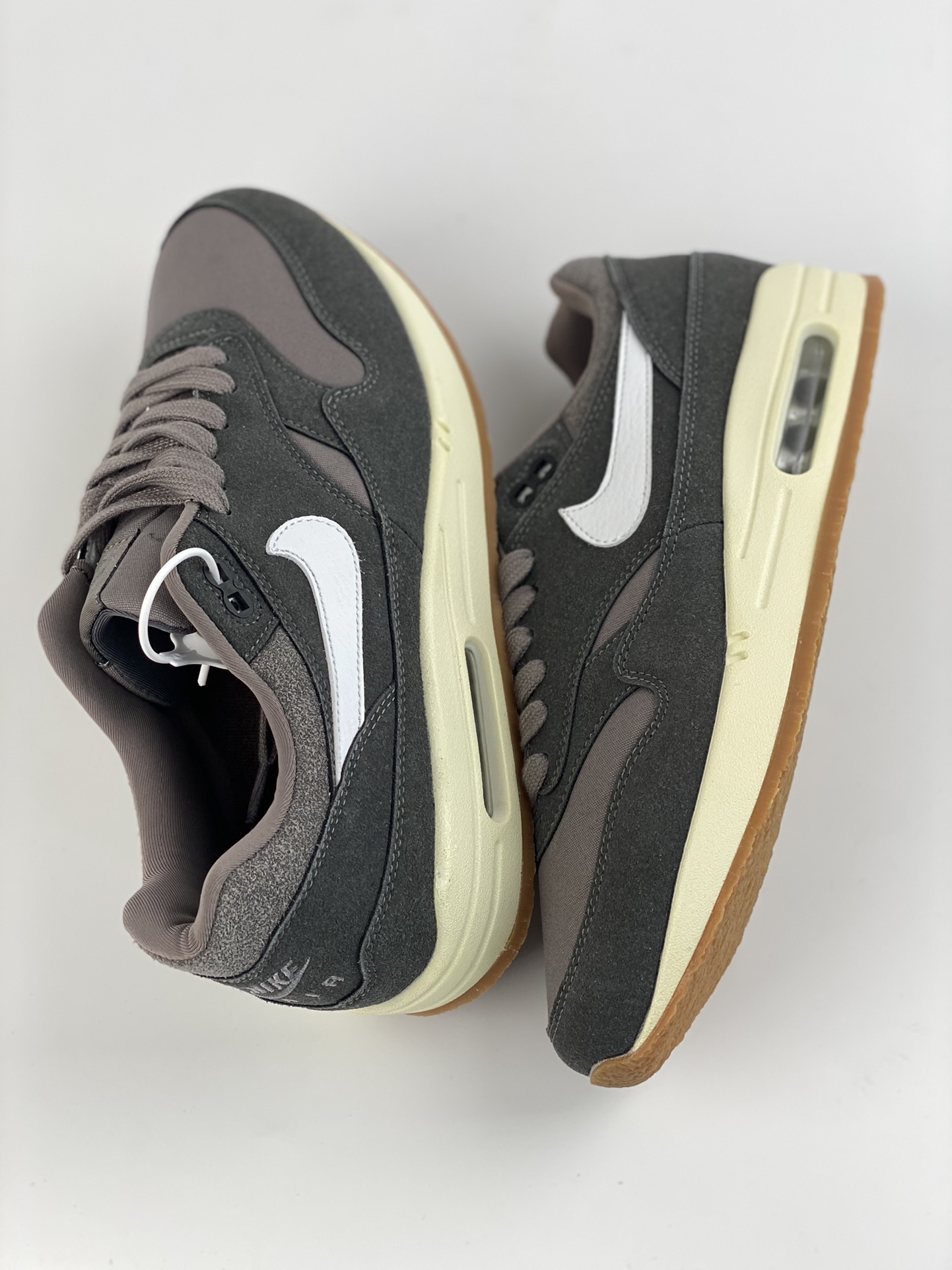 Nike Air Max 1 PRM black, brown and white retro casual running shoes FD5088-001