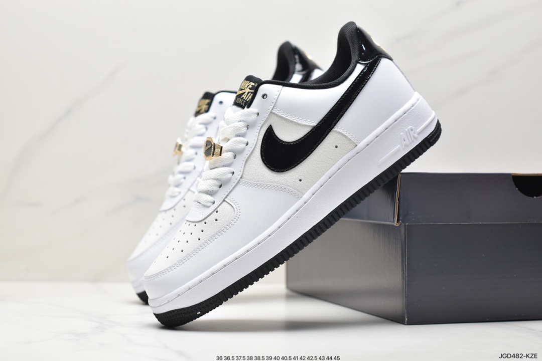 Air Force 1 Low original last original cardboard DQ0300-100