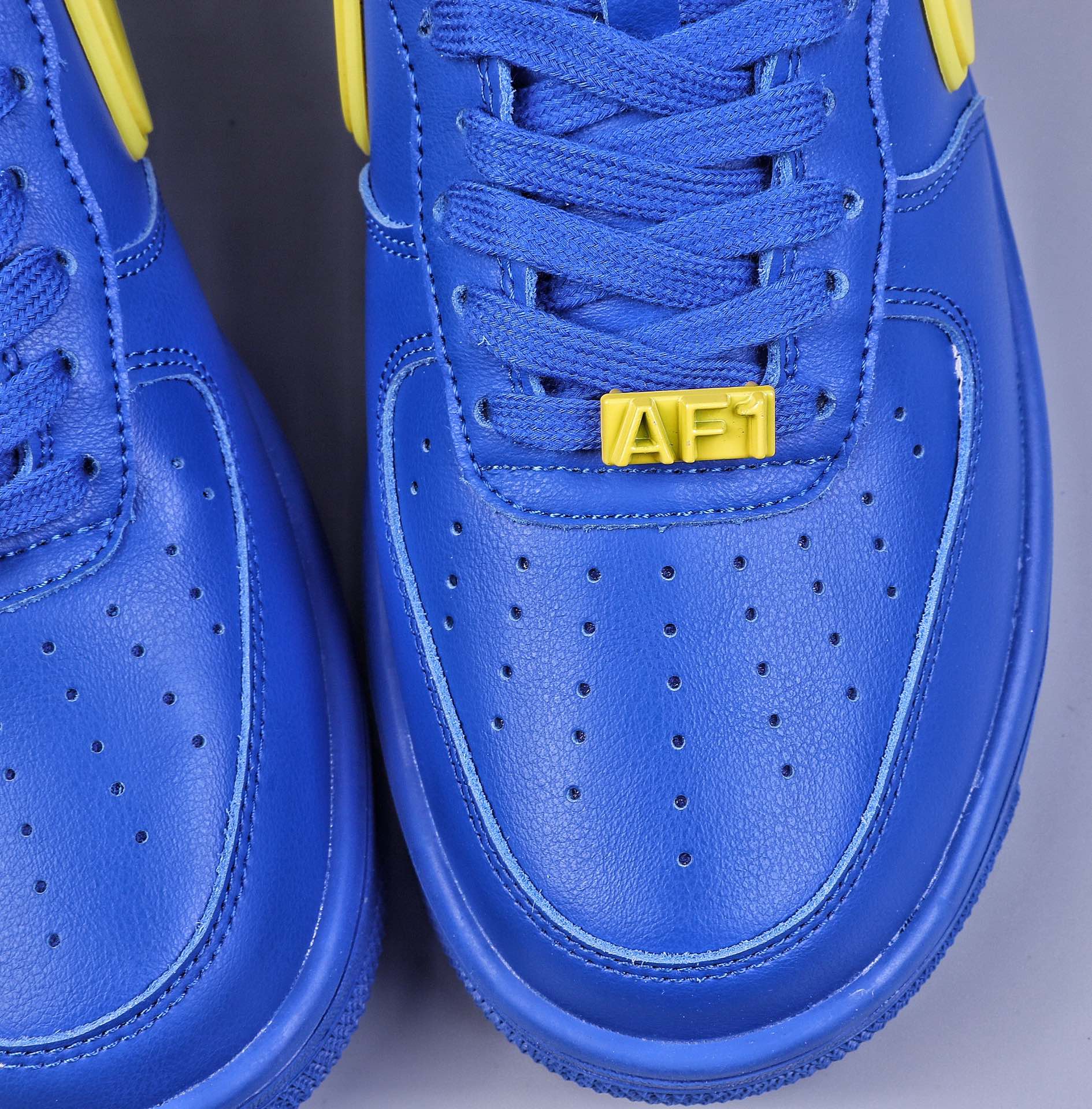 200 Ambush x Nike Air Force 1 Low 蓝黄色 DV3464-400