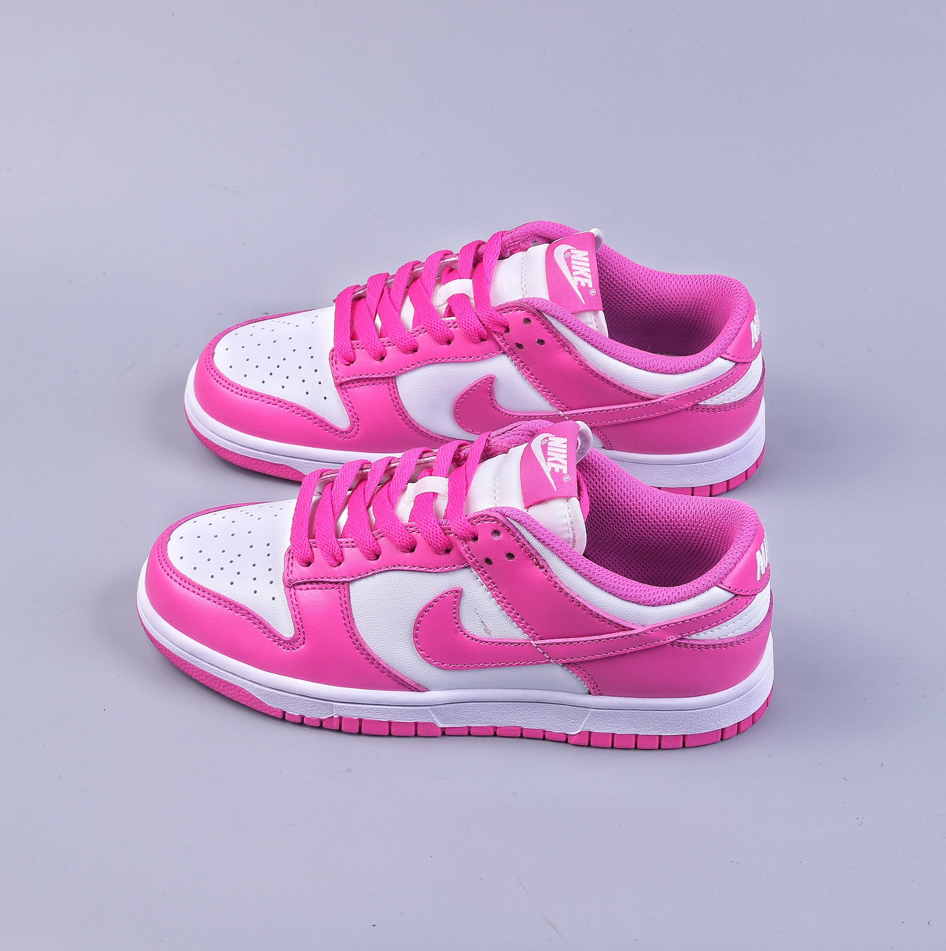 200 F版Nike SB Zoom Dunk Low 玫红板鞋 FJ0704-100